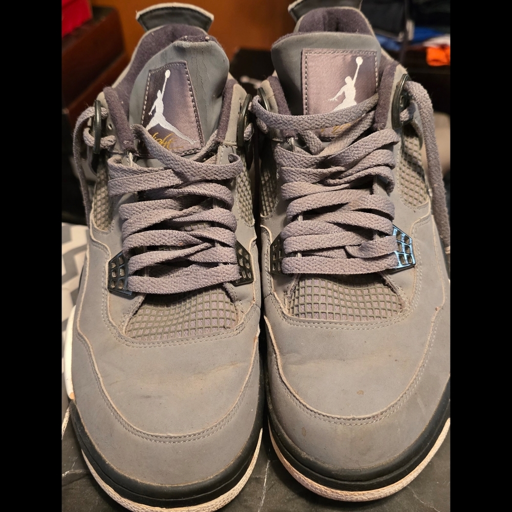 Air Jordan 4 LS